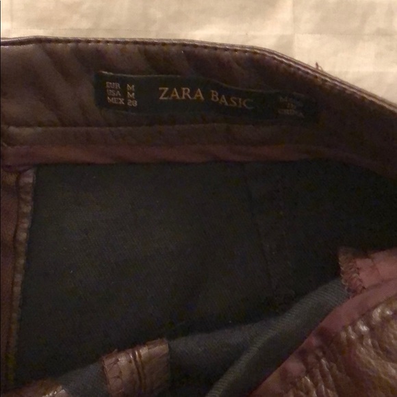 Zara oxblood pleather mini skirt - Picture 3 of 3